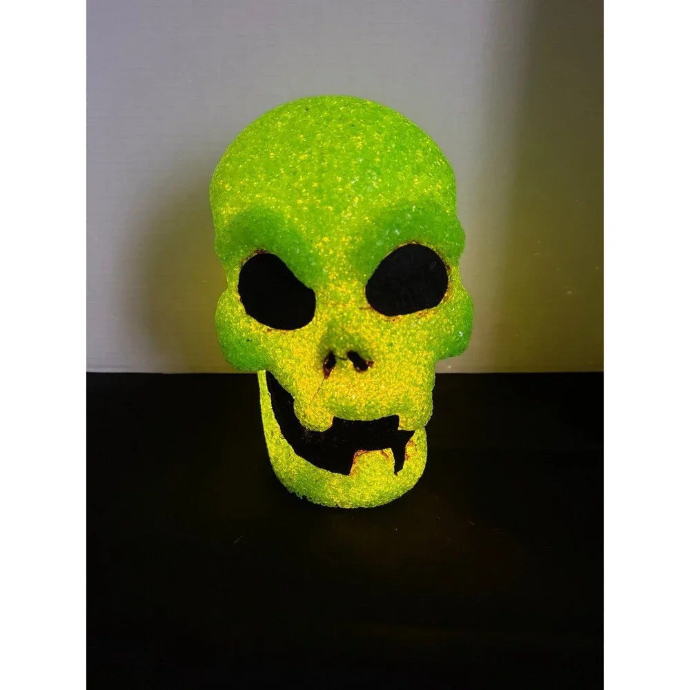 Melted Plastic Light - Green Skull - Halloween - Tested Works -